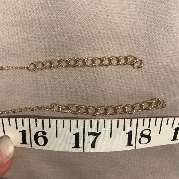 Heart and Heart Key Necklace Set in Gold Tone - New, never worn - Picture 12 of 13